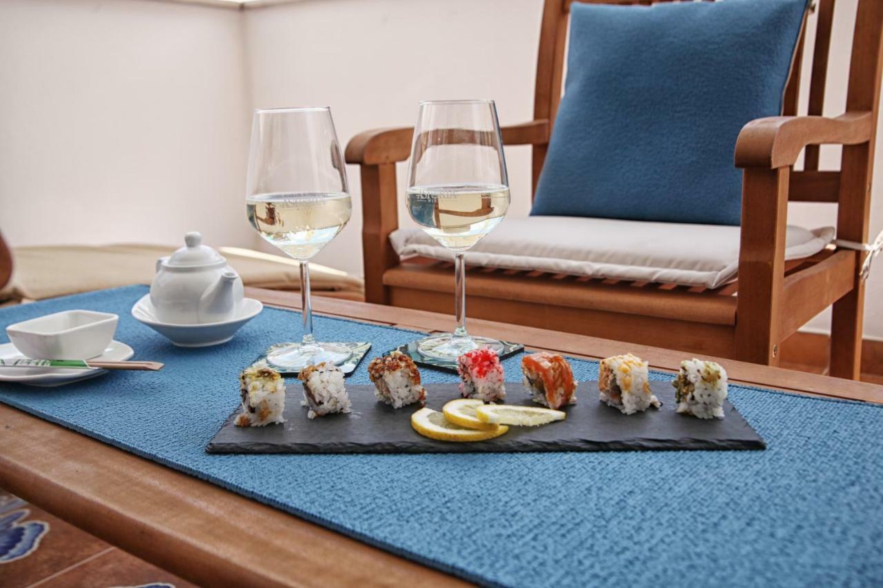 Mare Versus Luxury Suites Барлетта Экстерьер фото