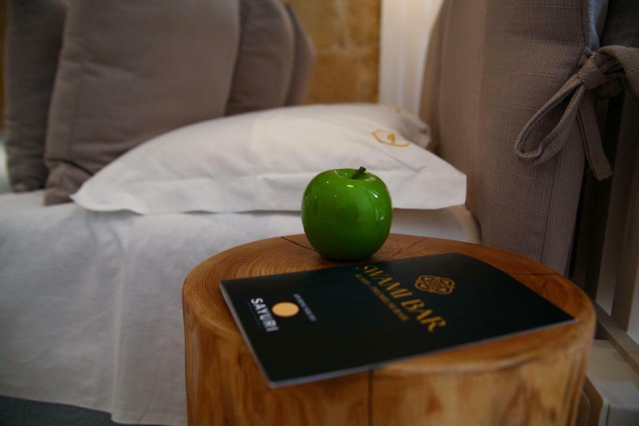 Mare Versus Luxury Suites Барлетта Экстерьер фото