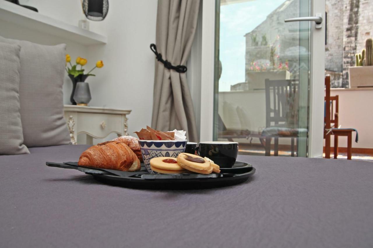 Mare Versus Luxury Suites Барлетта Экстерьер фото